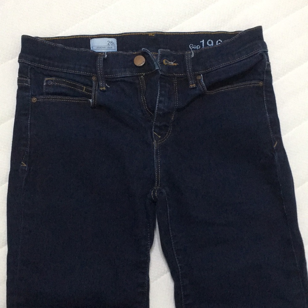 GAP dark blue skinny jeans